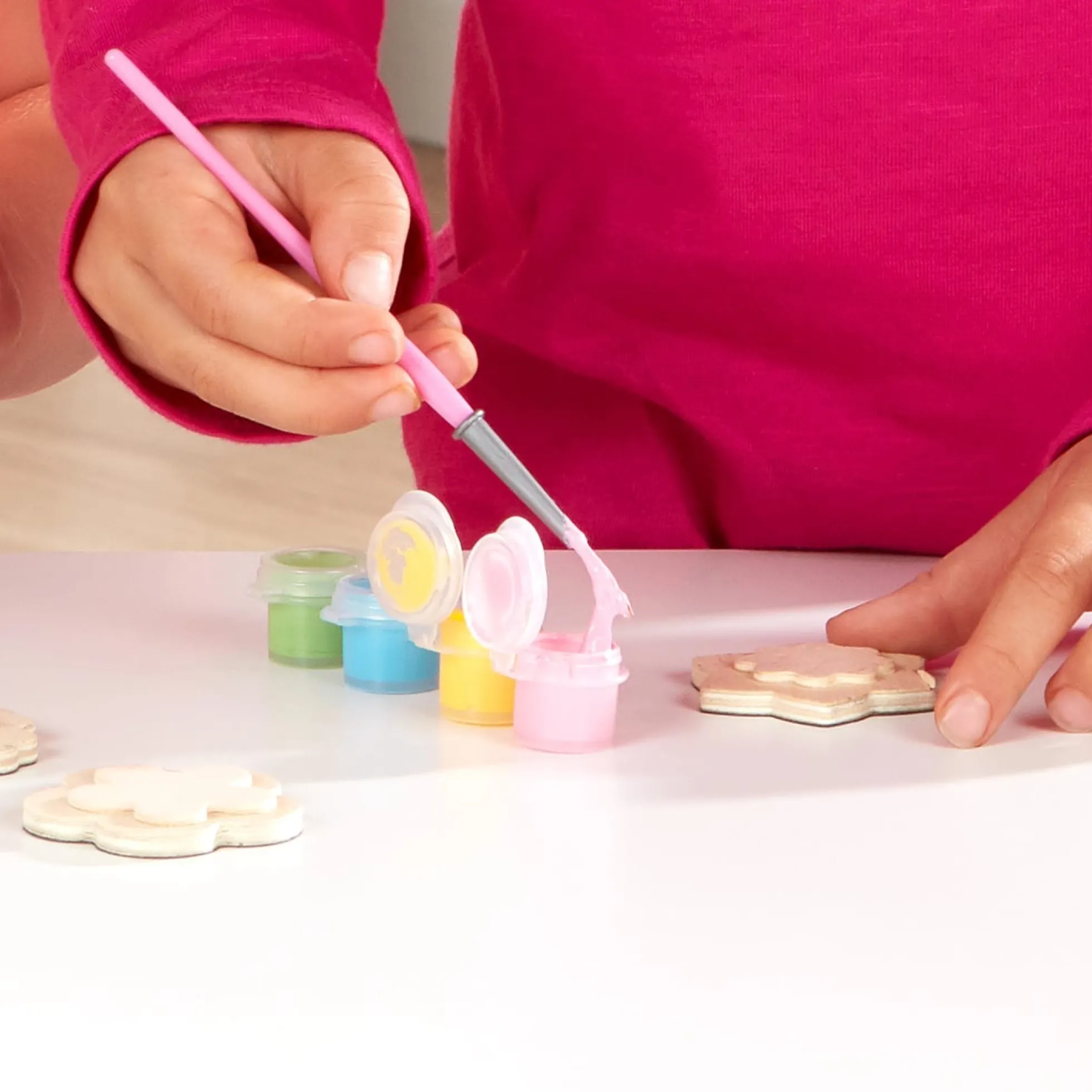 Created by Me! Flower Magnets Wooden Craft Kit