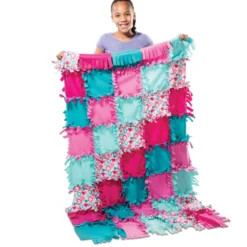 Created by Me!™ Heart Fleece Blanket No-Sew Craft Kit