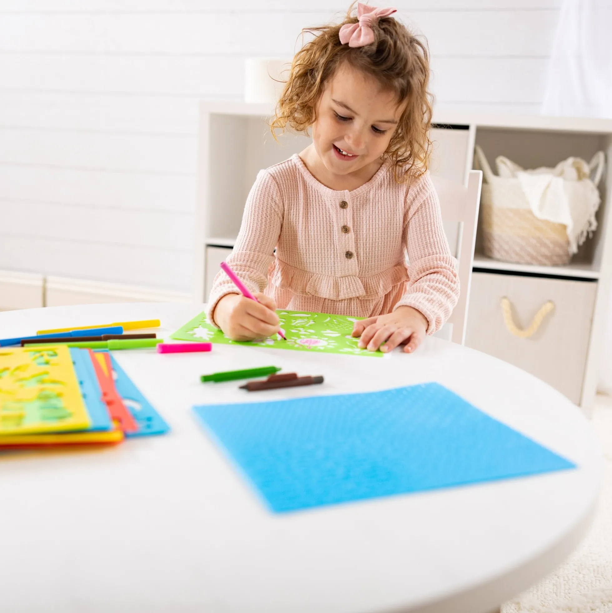 Created by Me! Stencil Art Activity Kit