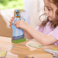 Disney Tiana Wooden Magnetic Dress-Up Play Set