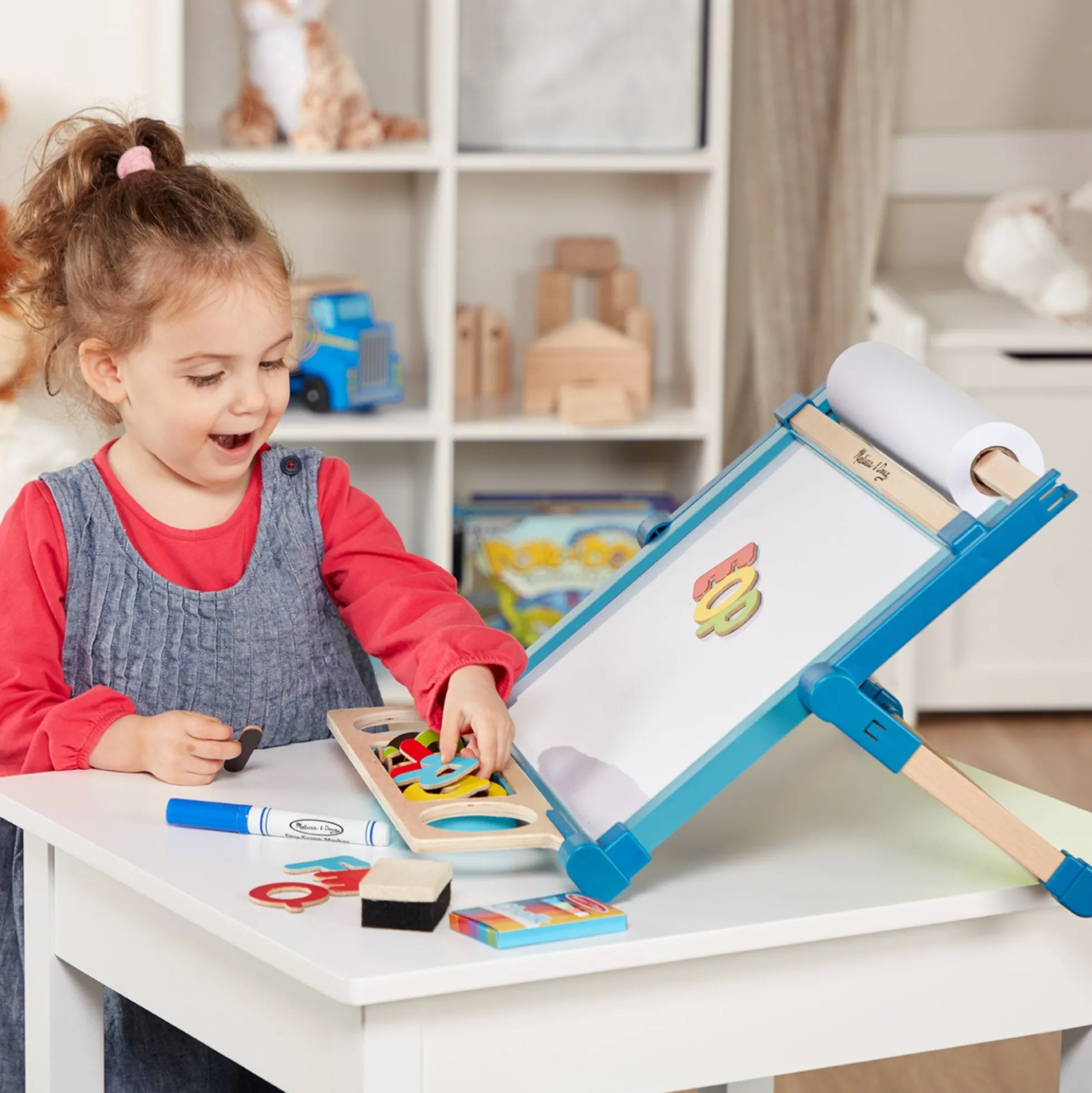 Double-Sided Magnetic Tabletop Easel