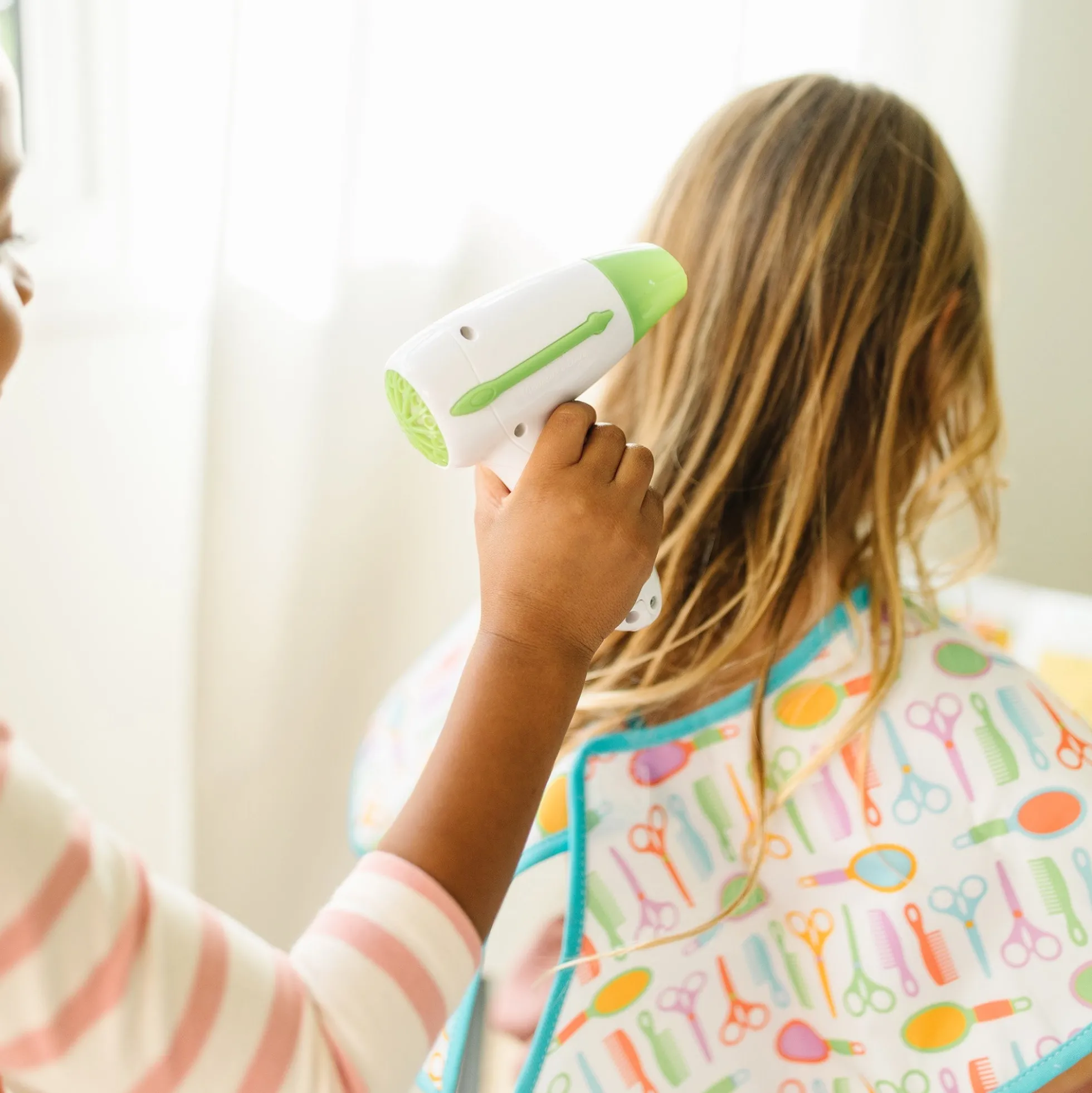 Love Your Look Salon & Spa Play Set
