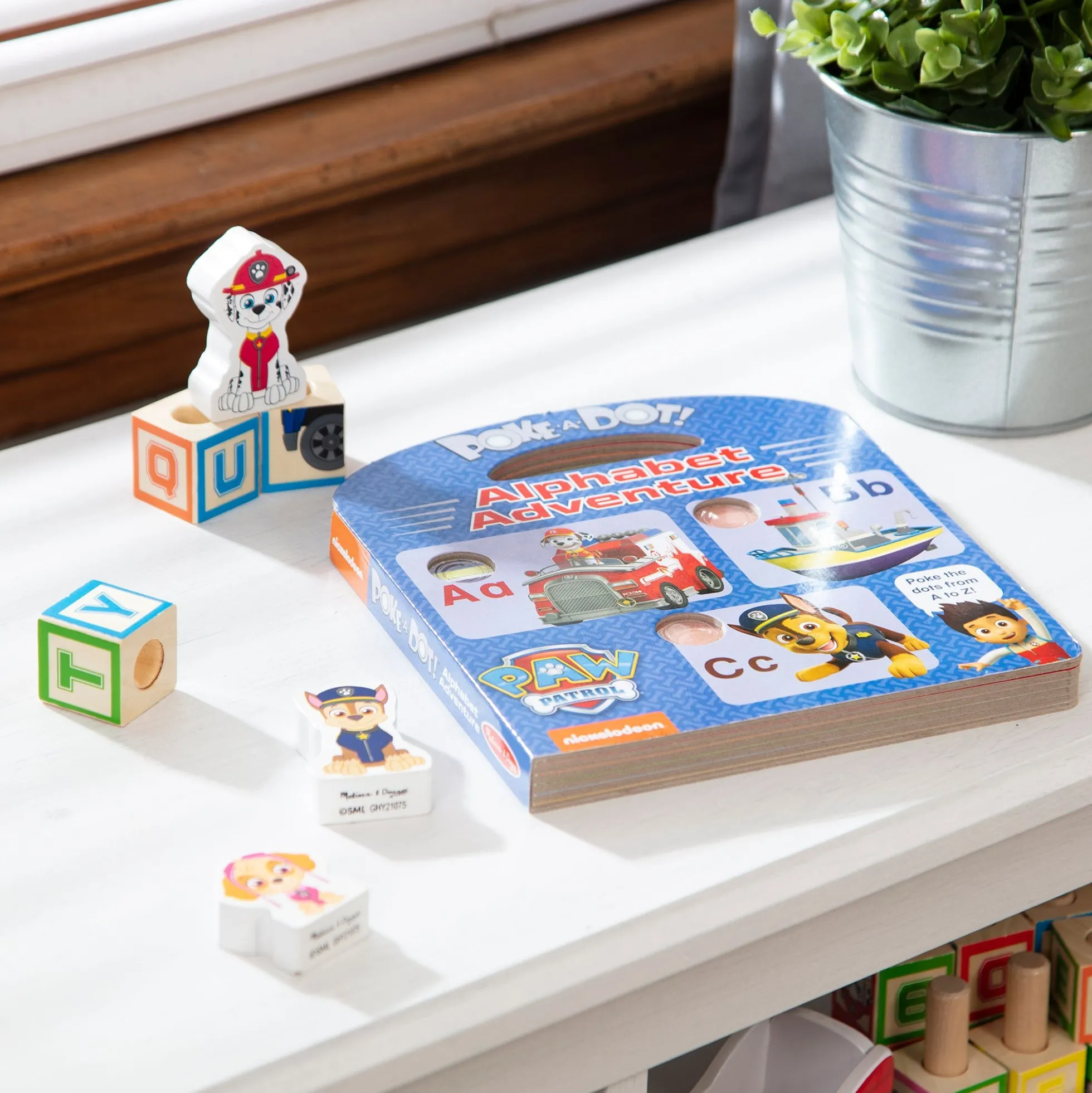 PAW Patrol Poke-A-Dot: Alphabet Adventure