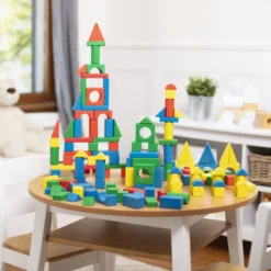 200 Piece Wood Blocks Set