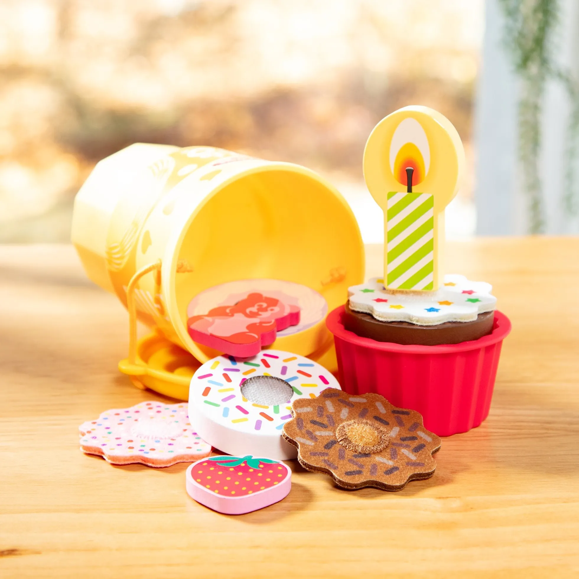 Play to Go Cake & Cookies Play Set