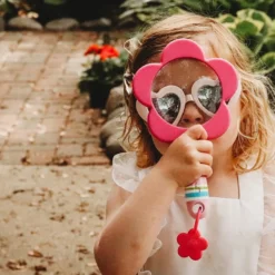 Pretty Petals Magnifier