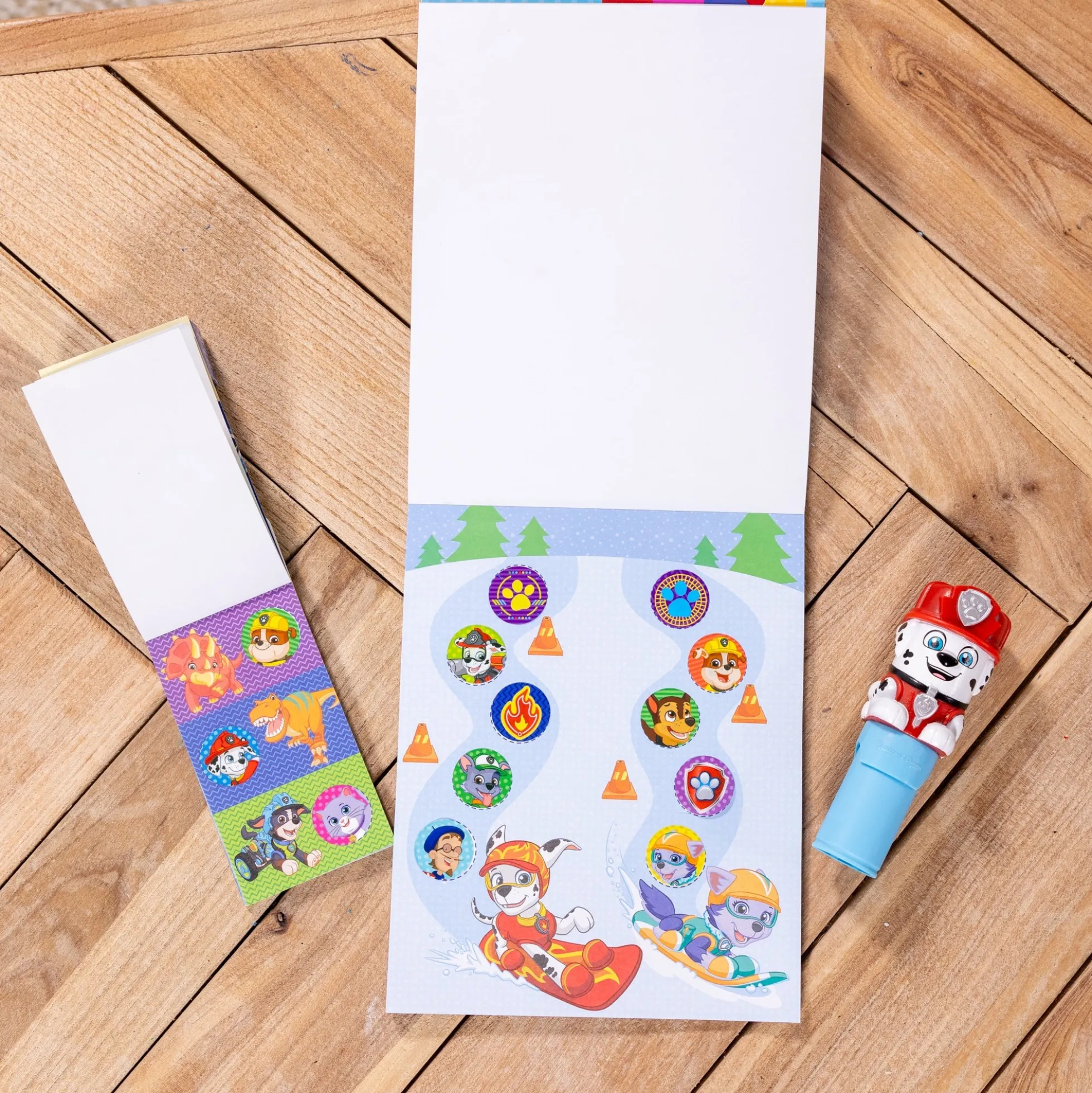 Sticker WOW!™ PAW Patrol Marshall Bundle: Activity Pad & Sticker Stamper + Mini Activity Pad and 200 Refill Stickers