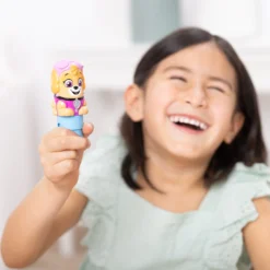 Sticker WOW!™ PAW Patrol Skye Bundle: Activity Pad & Sticker Stamper + Mini Activity Pad and 200 Refill Stickers